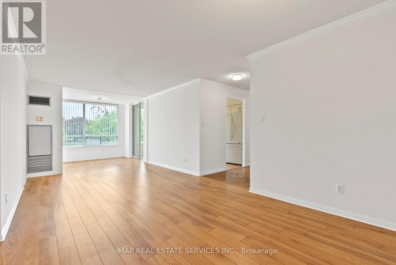 202 - 110 Promenade Circle, Vaughan, Ontario  L4J 7W8 - Photo 23 - N12177718