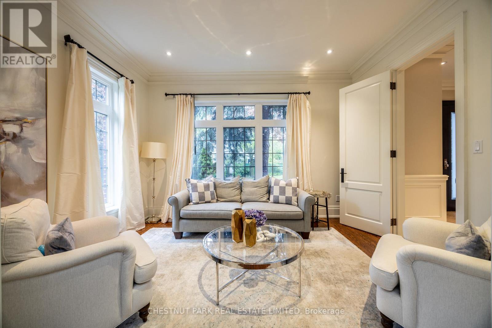 Property at 102 MILDENHALL ROAD image 3