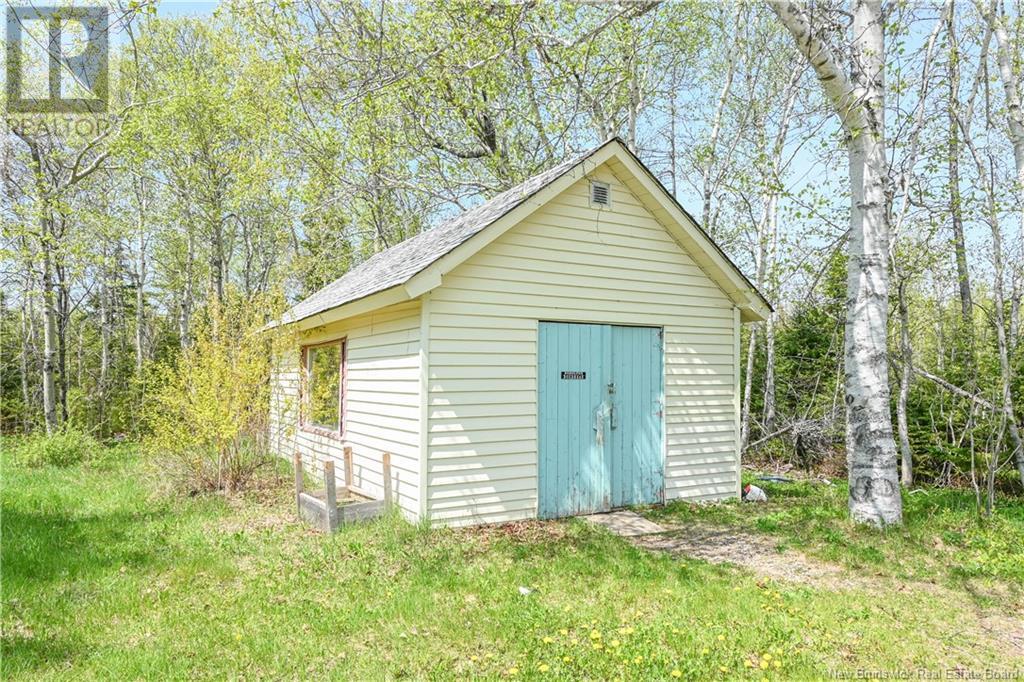 Property at 1694 rue Degrâce Street image 5