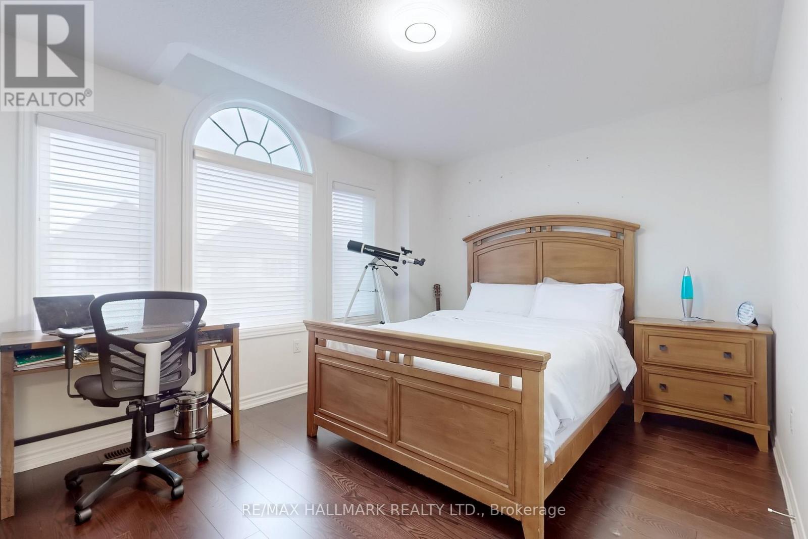16 Huggins Drive, Whitby, Ontario  L1P 0N4 - Photo 24 - E12179272