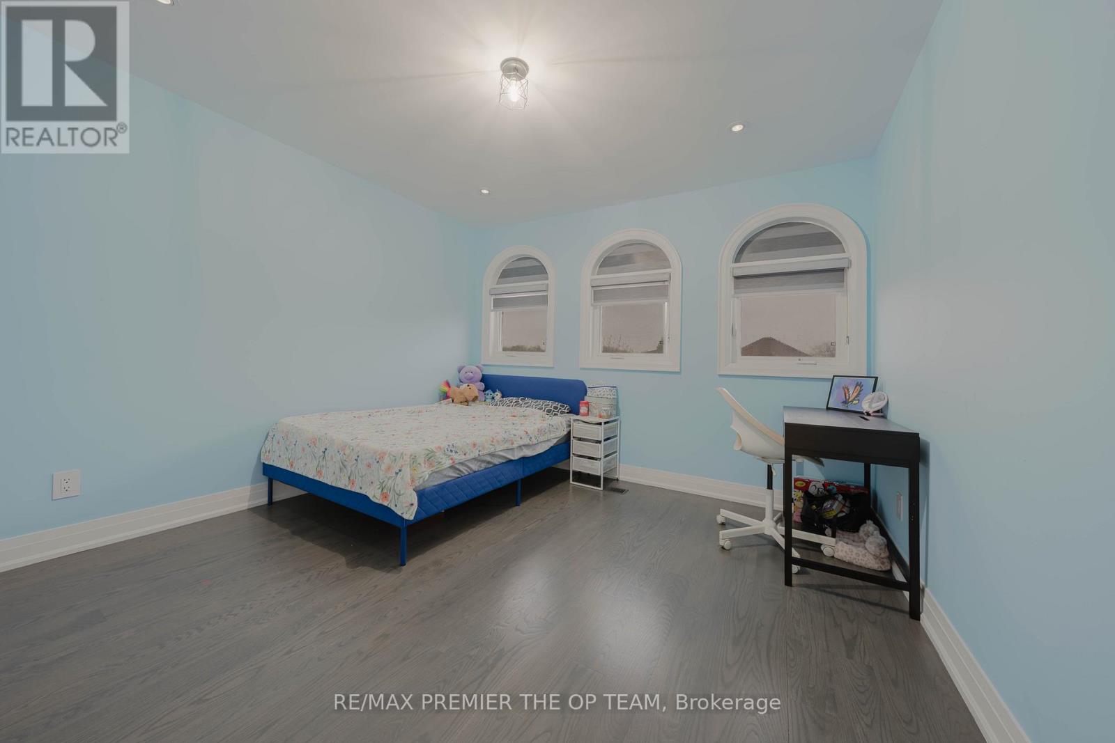 99 Benjamin Drive, Vaughan, Ontario  L4L 1H7 - Photo 26 - N12179201