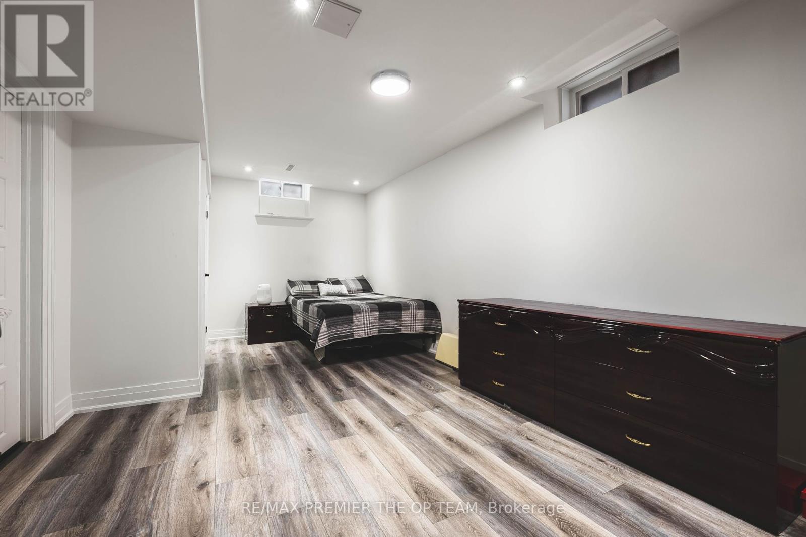 99 Benjamin Drive, Vaughan, Ontario  L4L 1H7 - Photo 32 - N12179201