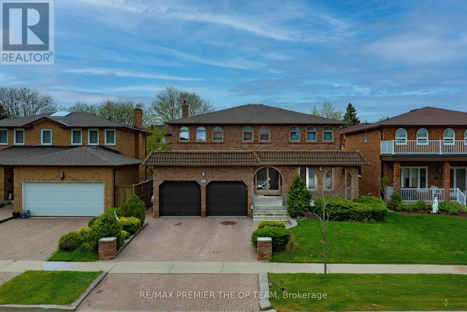 99 Benjamin Drive, Vaughan, Ontario  L4L 1H7 - Photo 39 - N12179201