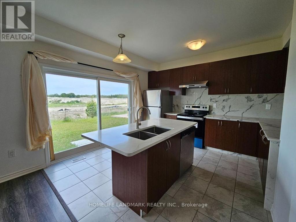 20 Sandhill Crane Drive, Wasaga Beach, Ontario  L9Z 0J6 - Photo 4 - S12179189