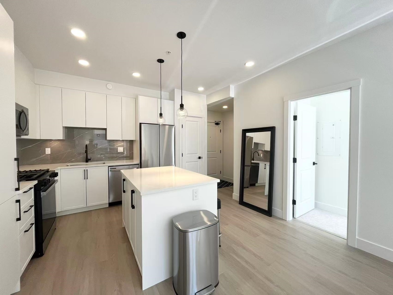 416 3528 146a Street, Surrey, British Columbia  V4P 0H4 - Photo 9 - R3007989