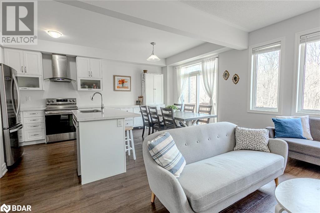 Property at 96 WOOD Crescent image 3