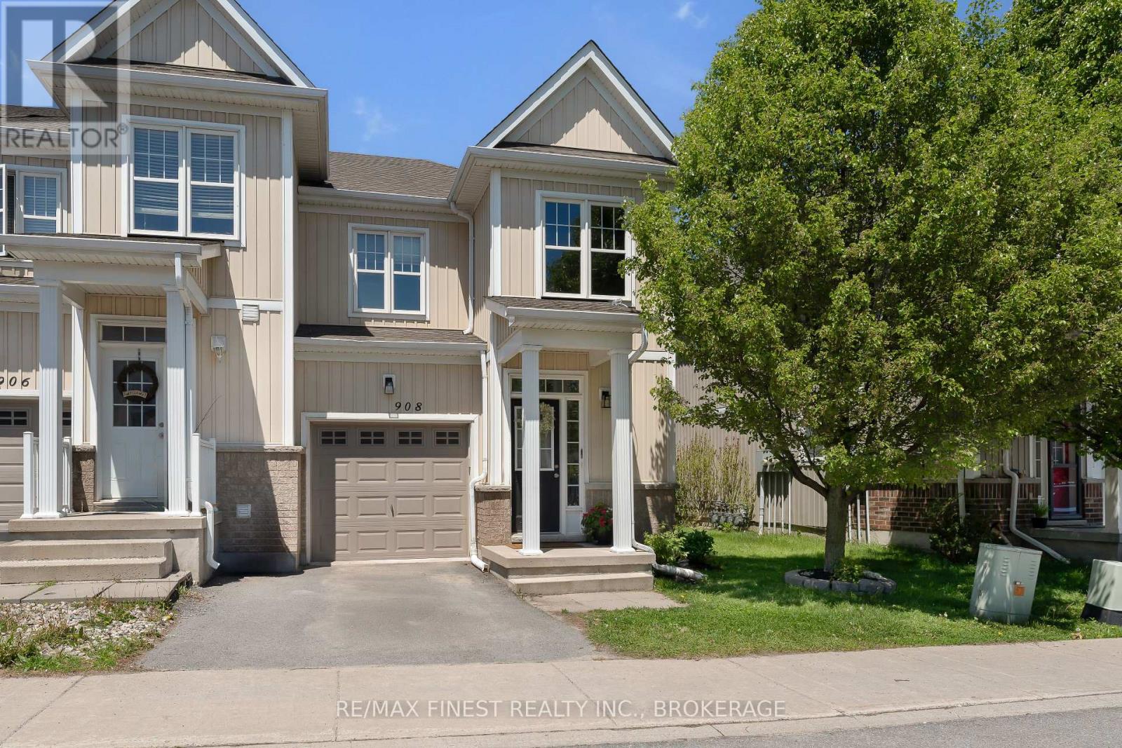 908 Ascot Lane, Kingston (Rideau), Ontario  K7K 0C8 - Photo 2 - X12179336