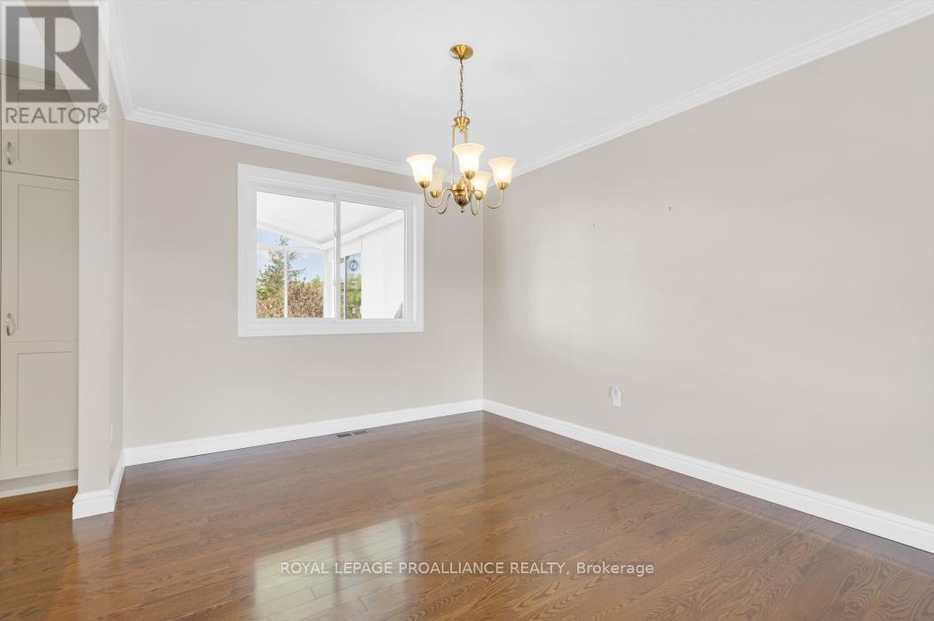 955 Casey Road, Belleville, Ontario  K8N 4Z6 - Photo 11 - X12179379