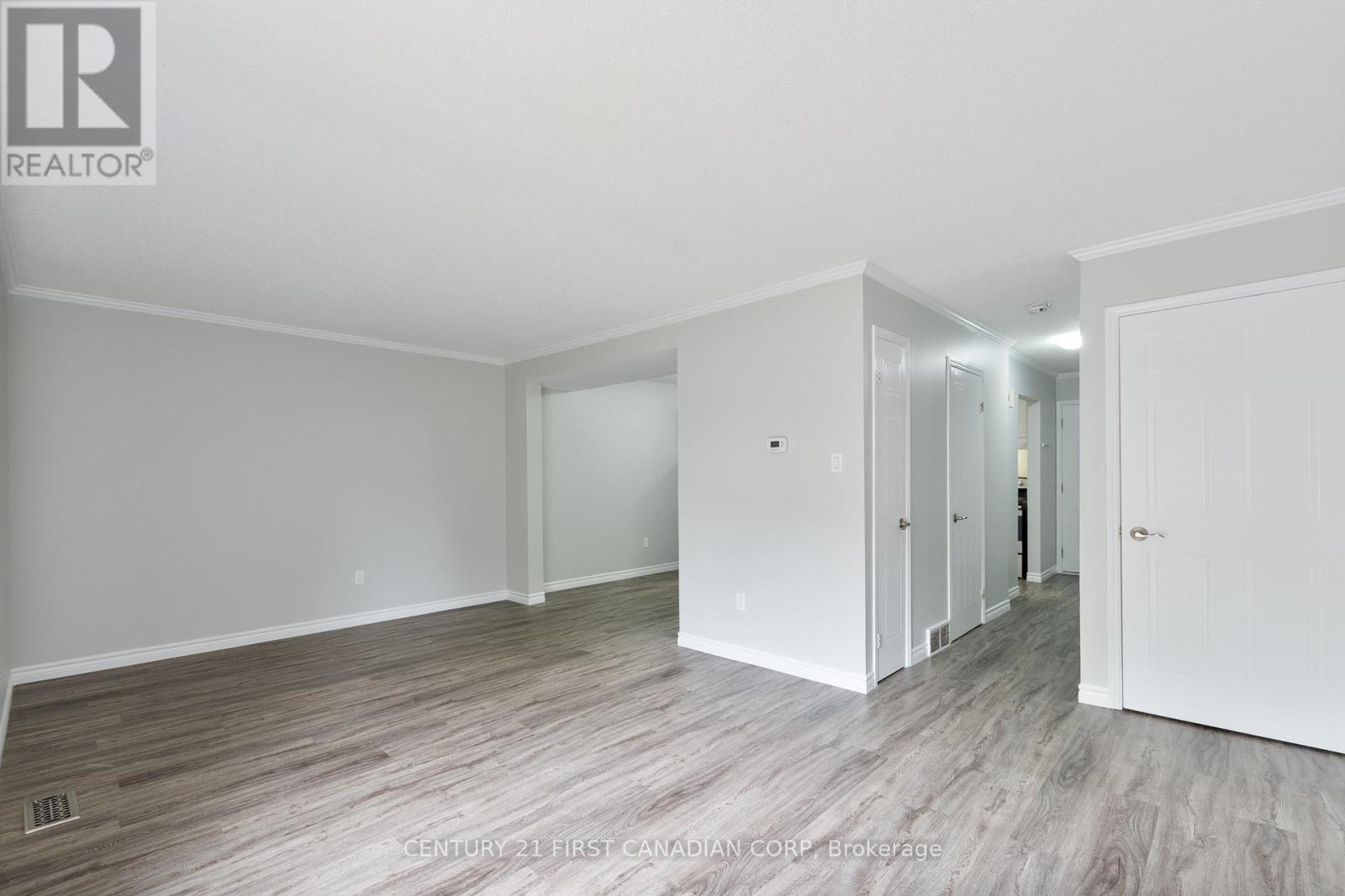 Photo 8 of 23 for 49 - 217 Martinet Avenue