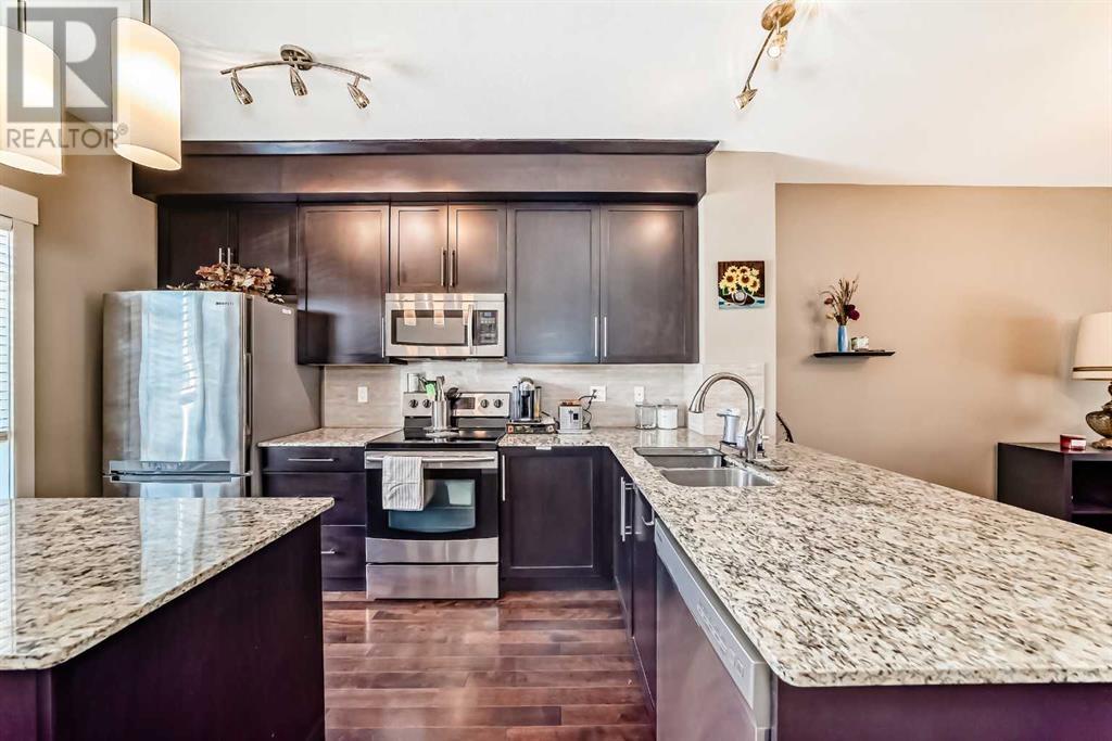 608 Skyview Point Place Ne, Calgary, Alberta  T3N 0L7 - Photo 3 - A2214753