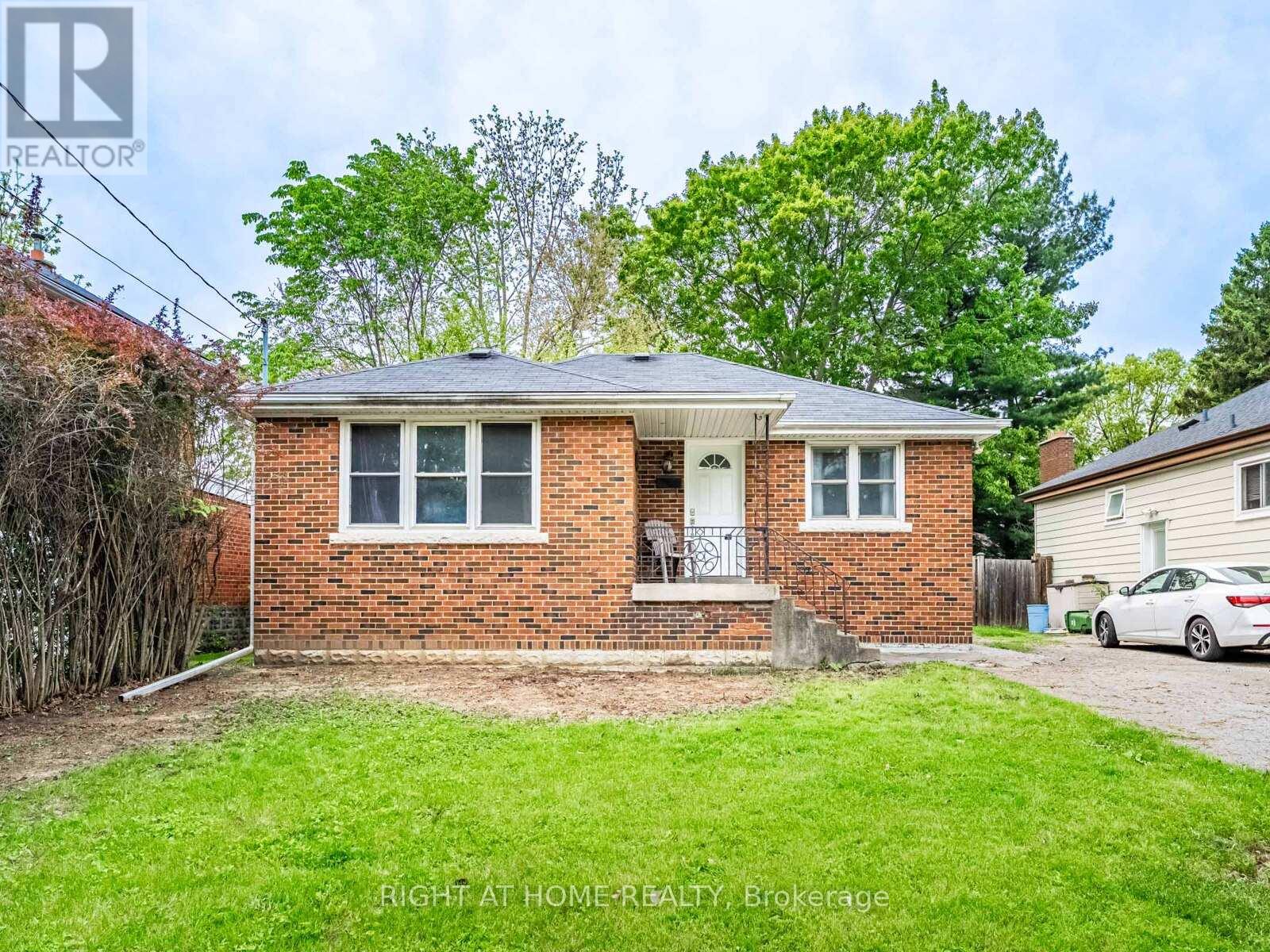 Property at 194 CLINE AVENUE S image 1
