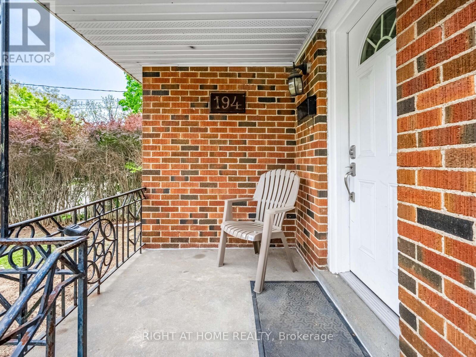 Property at 194 CLINE AVENUE S image 3