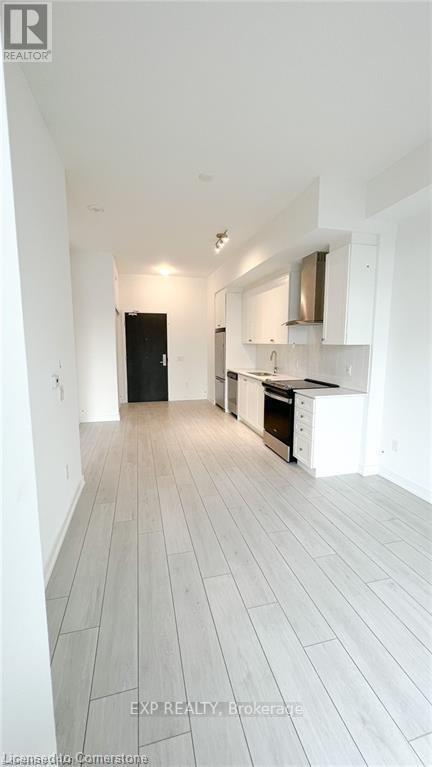 208 - 55 Duke Street W, Kitchener, Ontario  N2H 0C9 - Photo 5 - X12179252