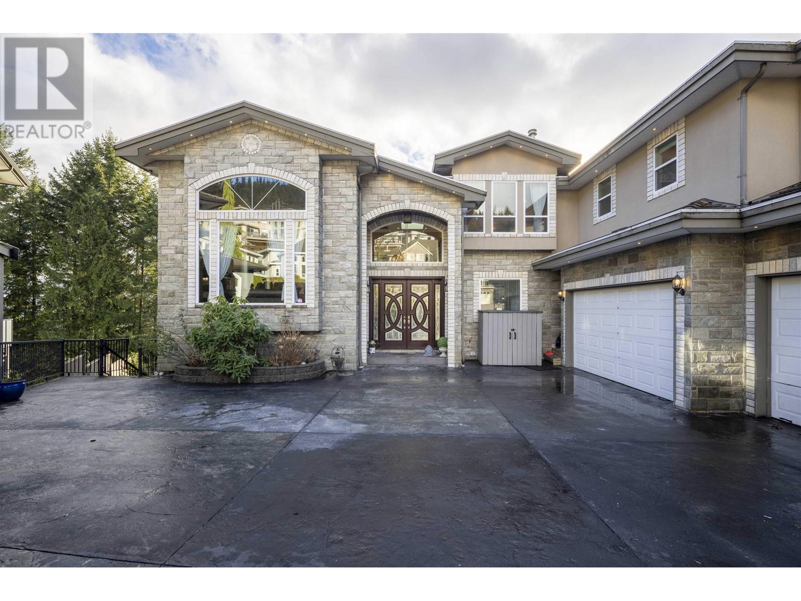 Property at 2982 SUNRIDGE COURT image 2