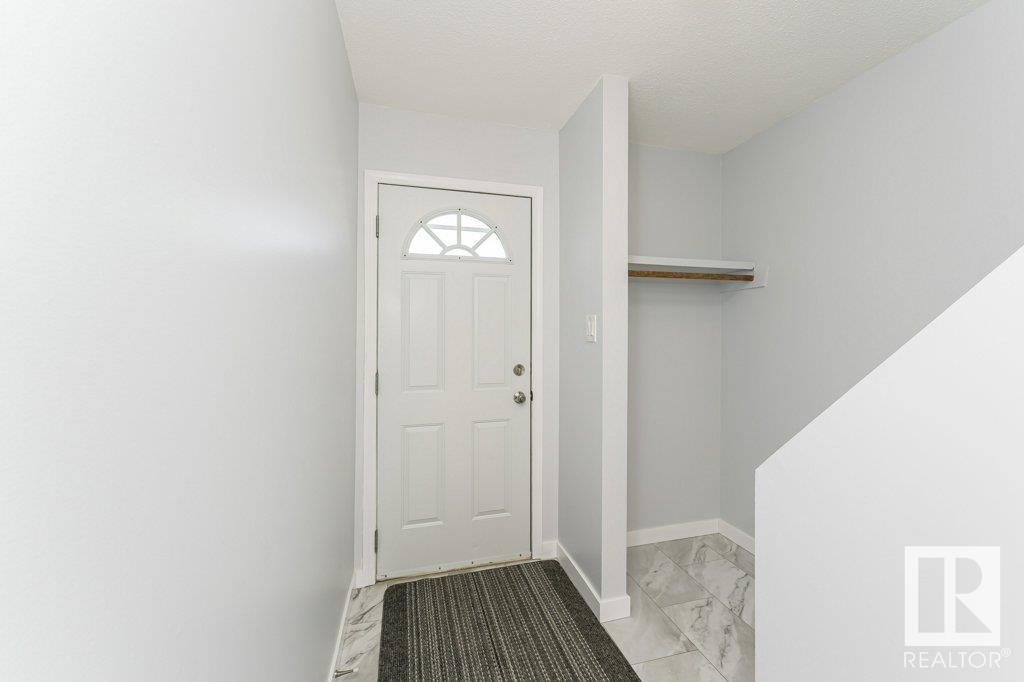 Property at 124 DICKINSFIELD CO NW image 3