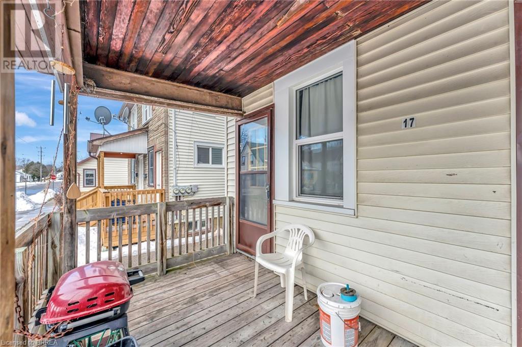 Property at 17 CHAPEL Street image 4