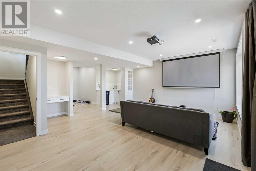 9 Cranbrook Cape Se, Calgary, Alberta  T3M 3L5 - Photo 36 - A2218644