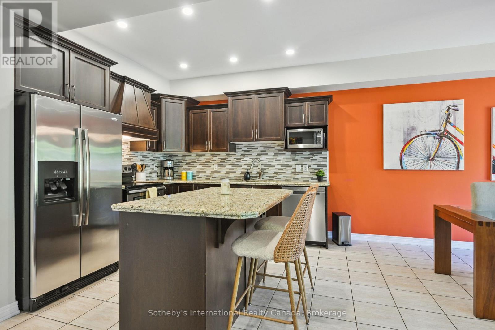 7 - 39 Raymond Road, Hamilton (Meadowlands), Ontario  L9K 0B3 - Photo 9 - X12179403