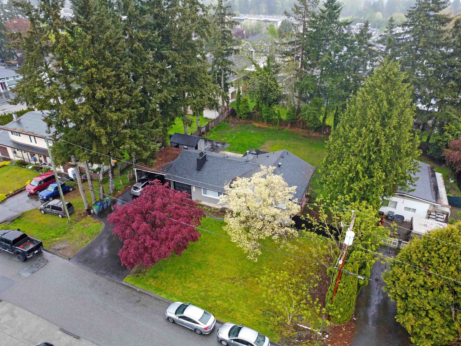 Property at 6764 134A STREET image 2