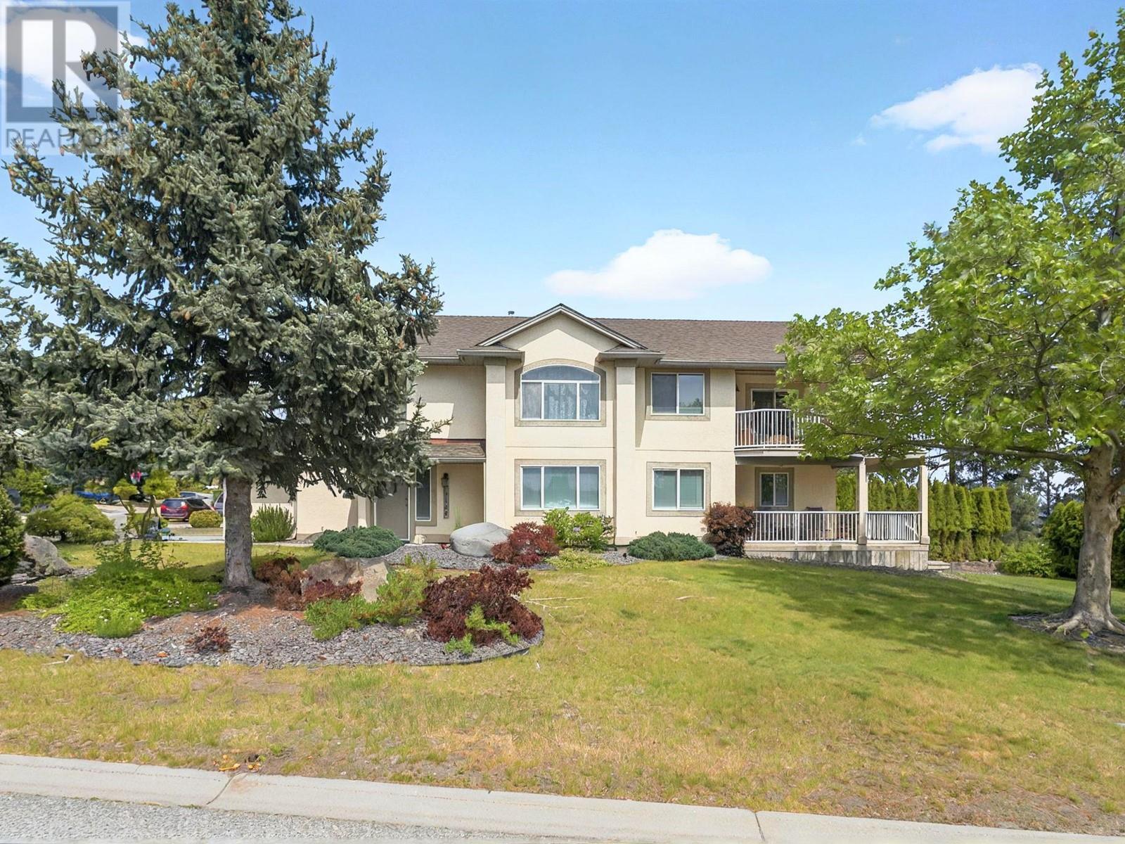 1150 Sunview Place, West Kelowna, British Columbia  V1Z 3R1 - Photo 2 - 10349563