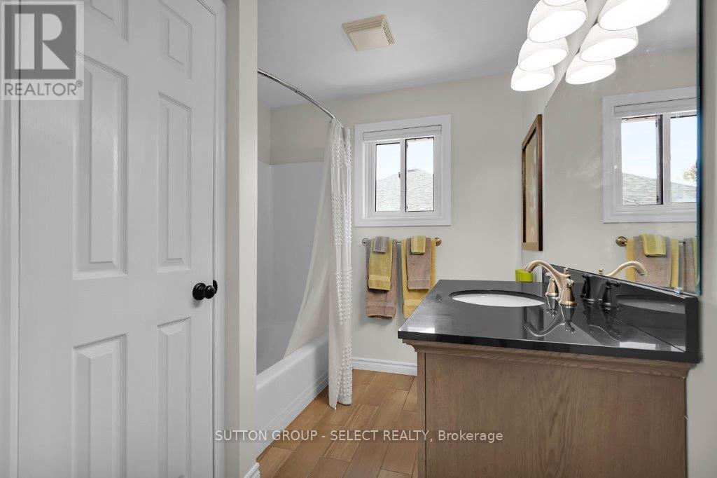 74 Cedarwood Road, London, Ontario  N6H 5E7 - Photo 25 - X12084507