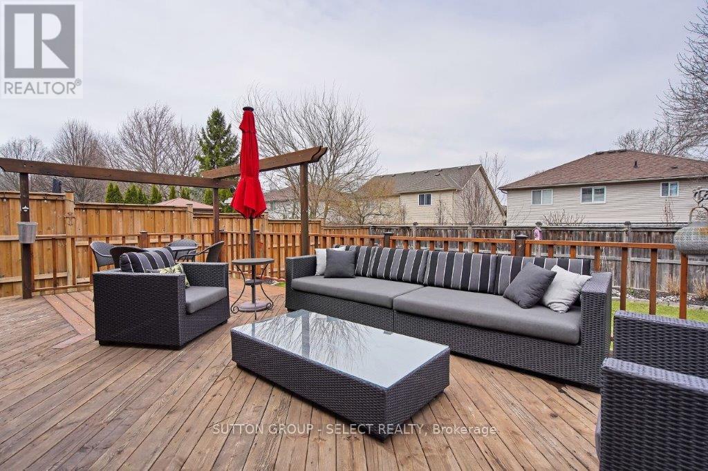 74 Cedarwood Road, London, Ontario  N6H 5E7 - Photo 40 - X12084507