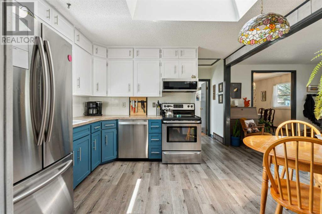4515 72 Street Nw, Calgary, Alberta  T3B 2L3 - Photo 7 - A2224962