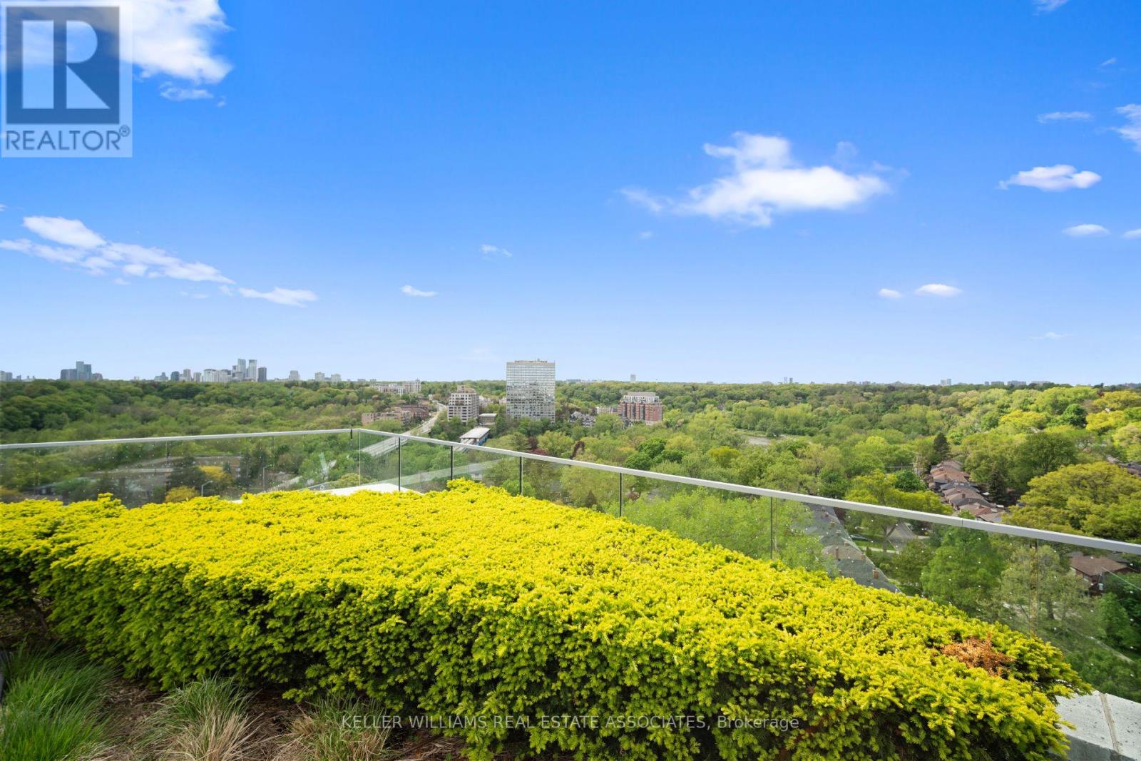 103 - 2 Old Mill Drive, Toronto, Ontario  M6S 0A1 - Photo 32 - W12178725