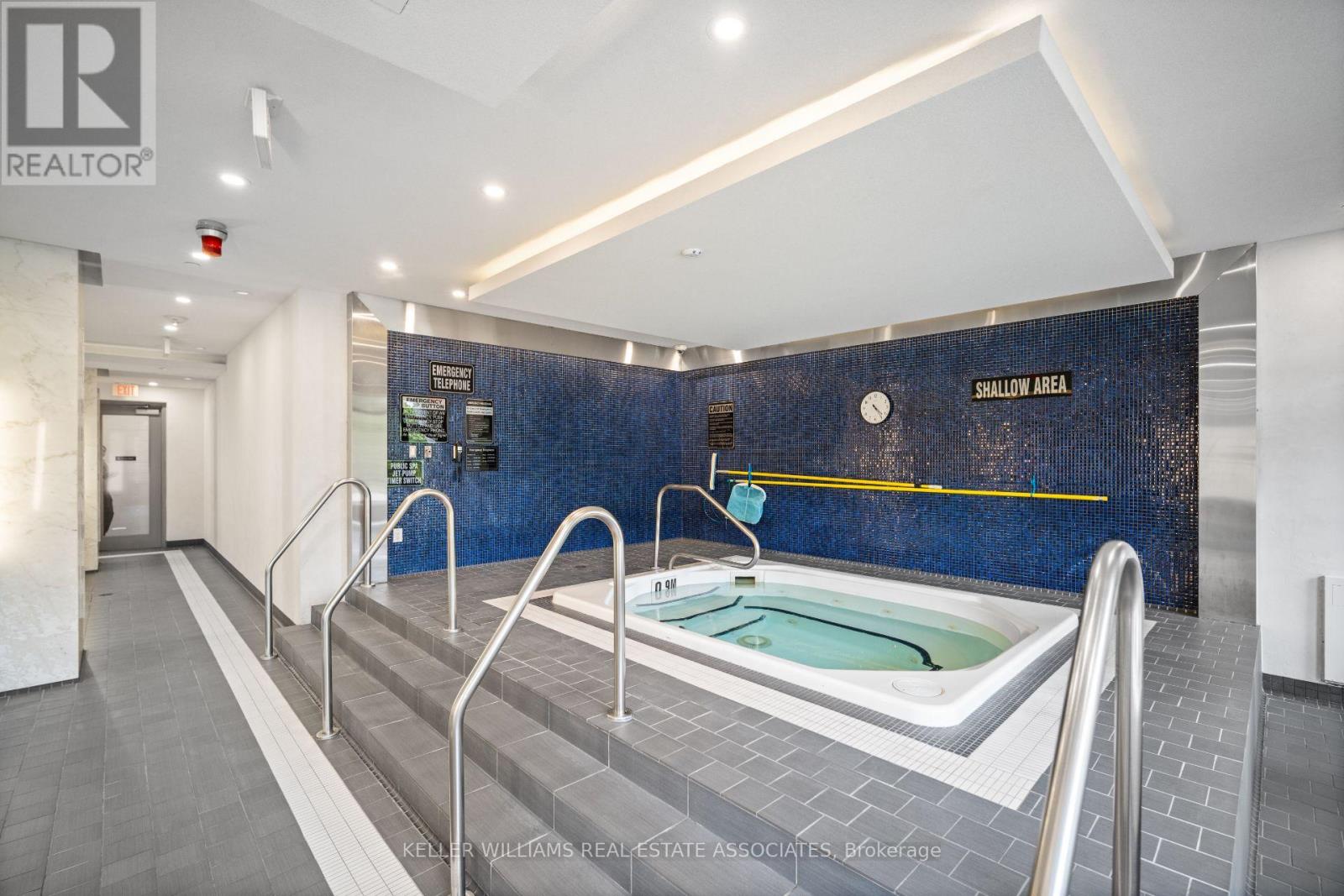 103 - 2 Old Mill Drive, Toronto, Ontario  M6S 0A1 - Photo 27 - W12178725