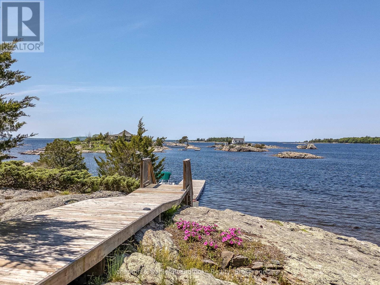 2 Island 1210, Georgian Bay, Ontario  P0E 1E0 - Photo 34 - X12179349