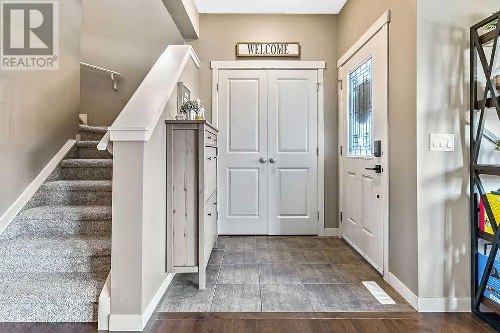 106 Drake Landing Loop, Okotoks, Alberta  T1S 0H4 - Photo 4 - A2213355