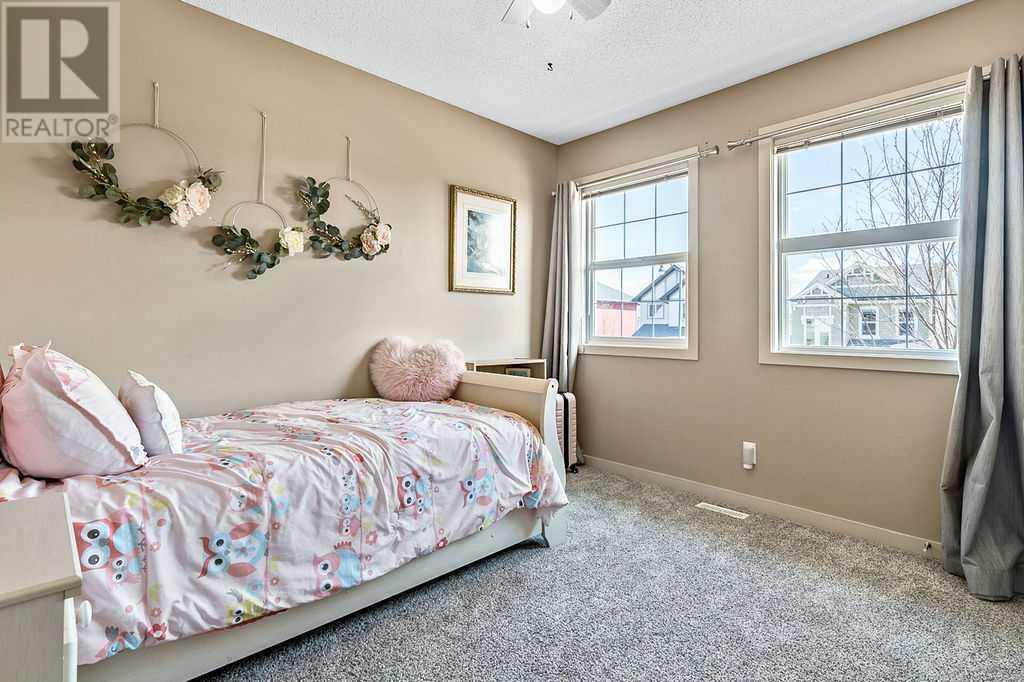 106 Drake Landing Loop, Okotoks, Alberta  T1S 0H4 - Photo 30 - A2213355
