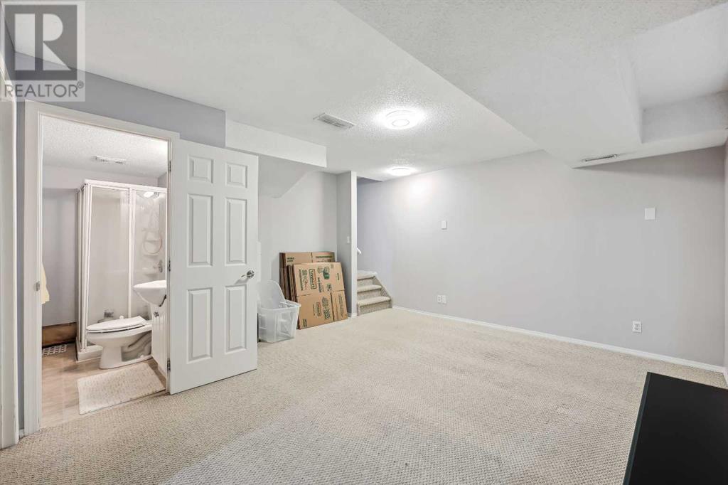 27 Martin Crossing Close Ne, Calgary, Alberta  T3J 3R5 - Photo 30 - A2216239