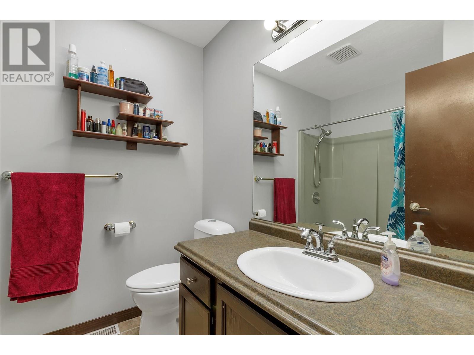 4317 Wellington Drive, Vernon, British Columbia  V1T 9A6 - Photo 20 - 10349729