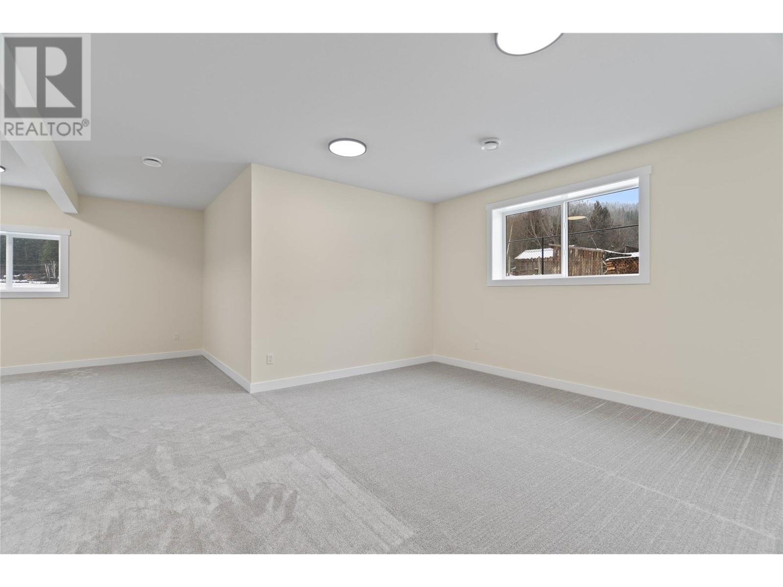 1840 10 Street Sw Unit# 24, Salmon Arm, British Columbia  V1E 1Z7 - Photo 47 - 10303885