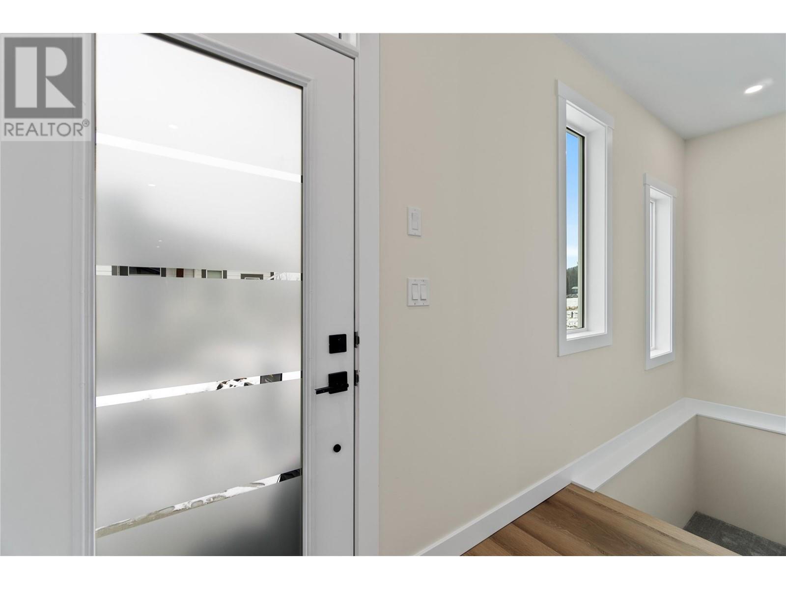 1840 10 Street Sw Unit# 24, Salmon Arm, British Columbia  V1E 1Z7 - Photo 41 - 10303885