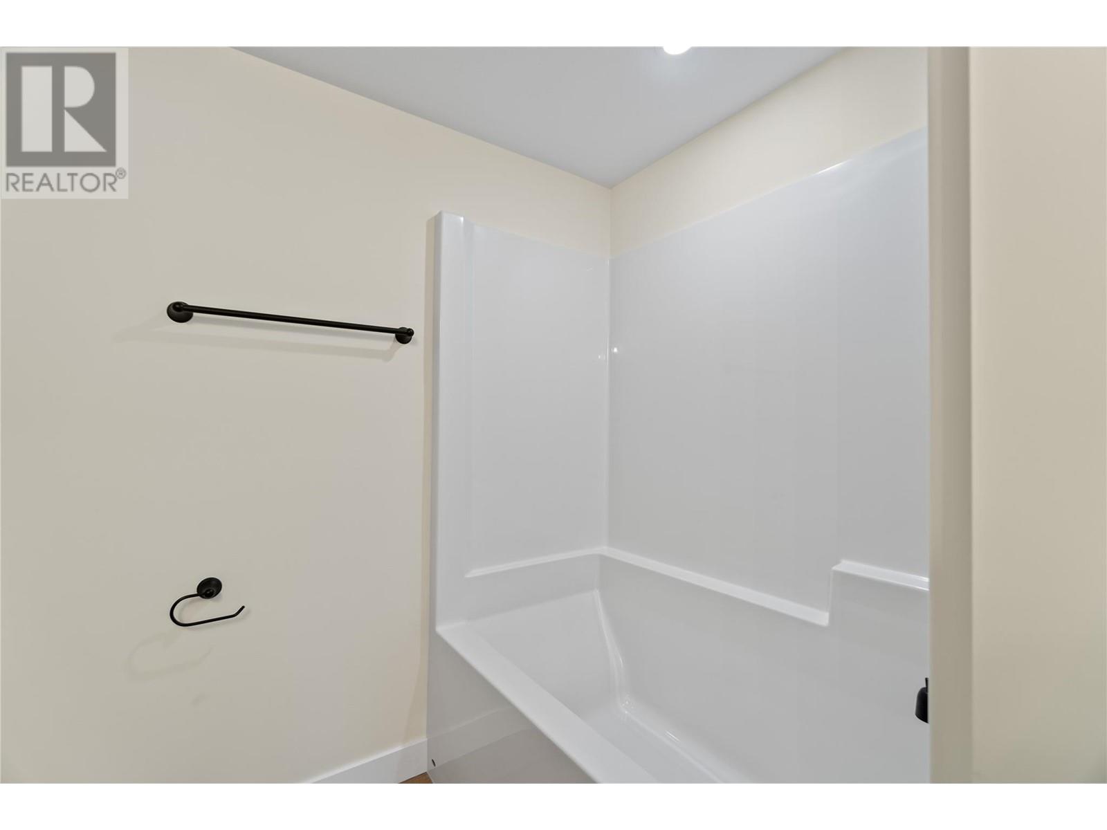 1840 10 Street Sw Unit# 24, Salmon Arm, British Columbia  V1E 1Z7 - Photo 48 - 10303885