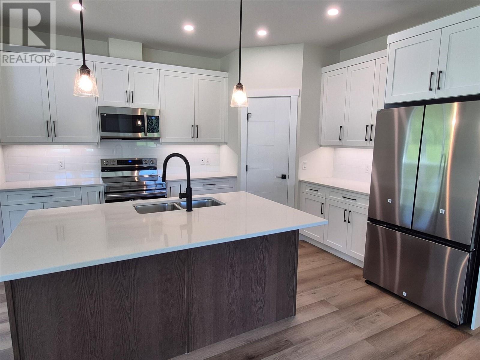 1840 10 Street Sw Unit# 24, Salmon Arm, British Columbia  V1E 1Z7 - Photo 66 - 10303885