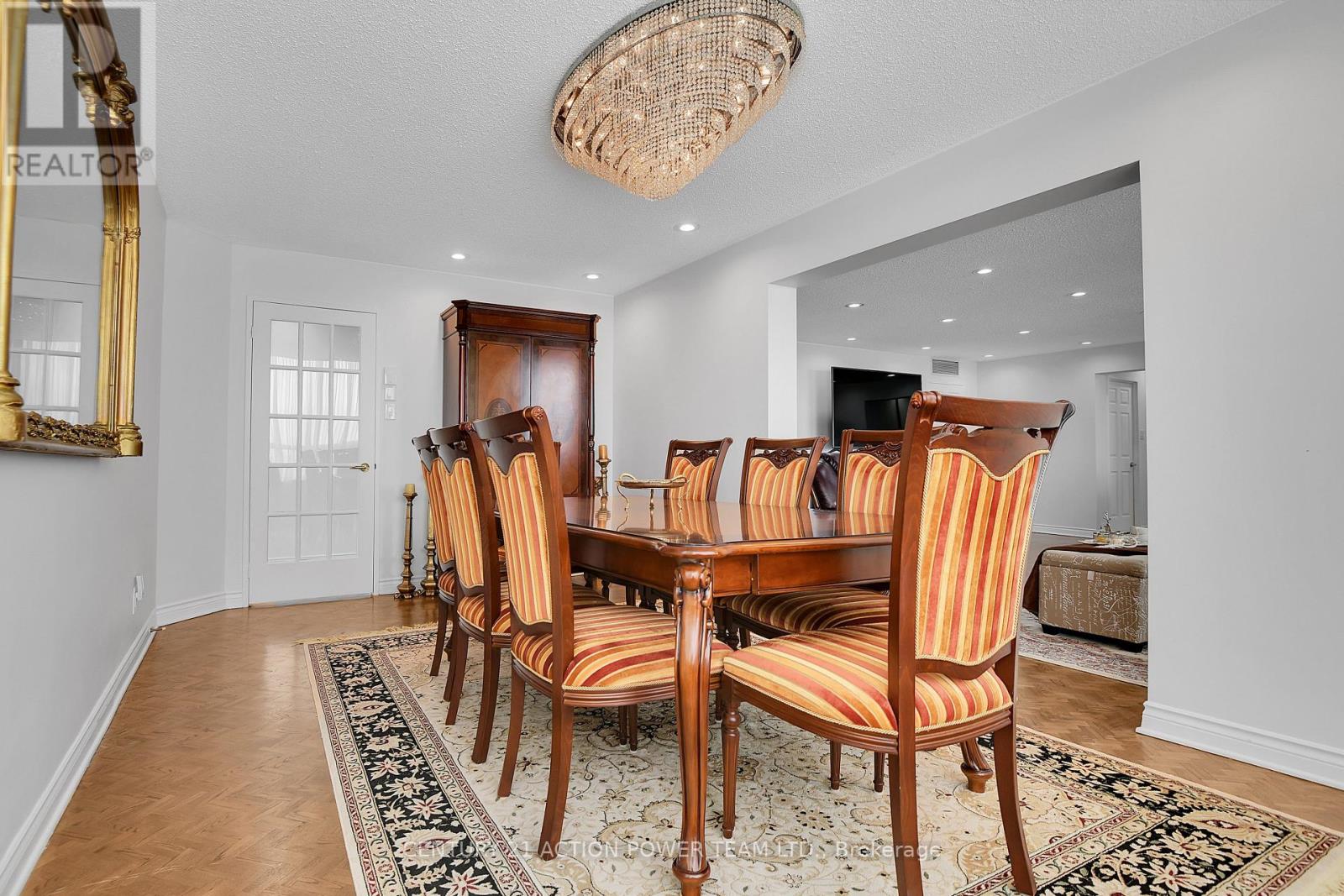 Ph2804 - 1510 Riverside Drive, Ottawa, Ontario  K1G 4X5 - Photo 11 - X12117268