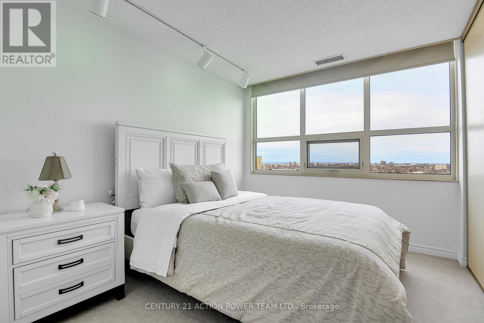 Ph2804 - 1510 Riverside Drive, Ottawa, Ontario  K1G 4X5 - Photo 27 - X12117268