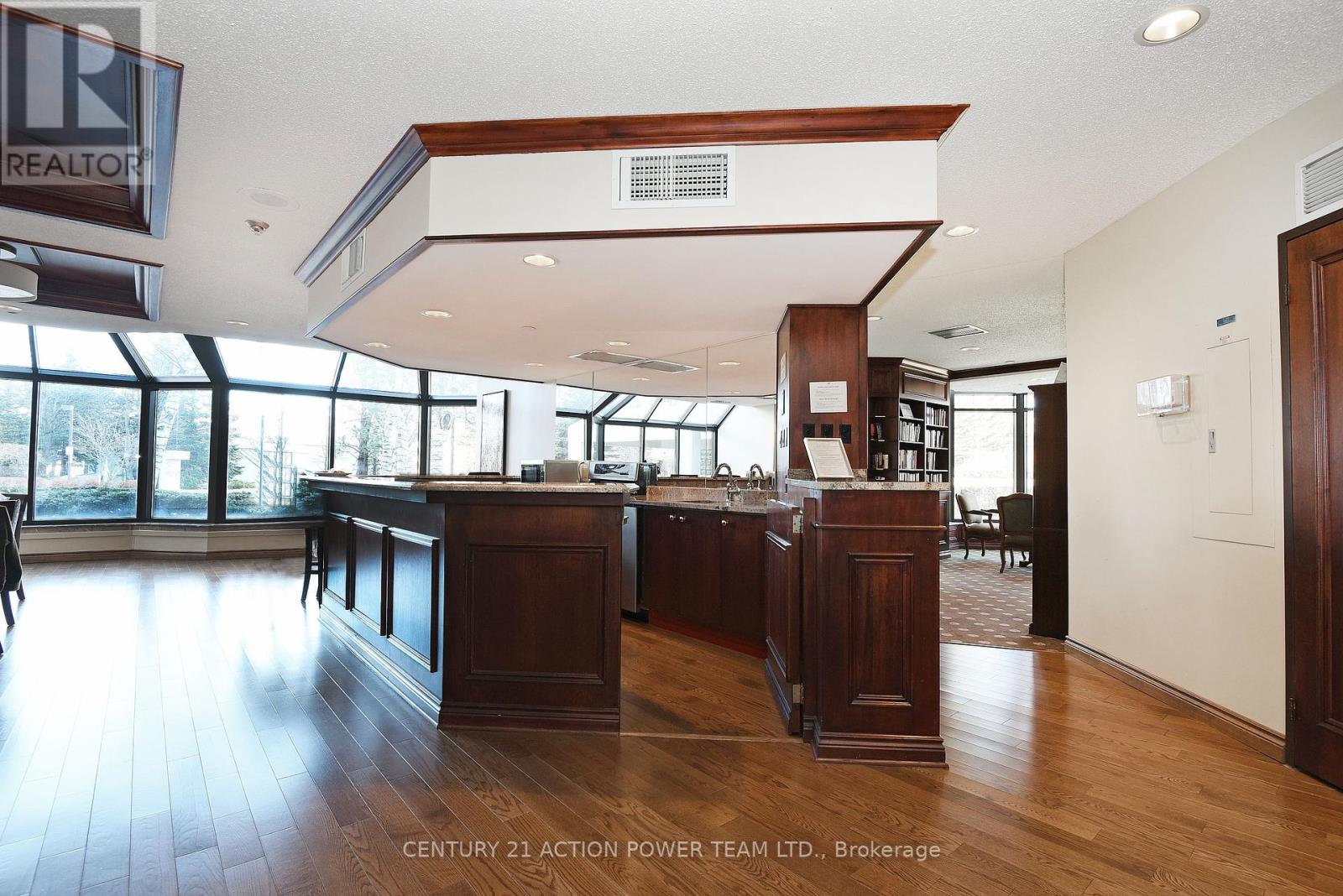 Ph2804 - 1510 Riverside Drive, Ottawa, Ontario  K1G 4X5 - Photo 34 - X12117268