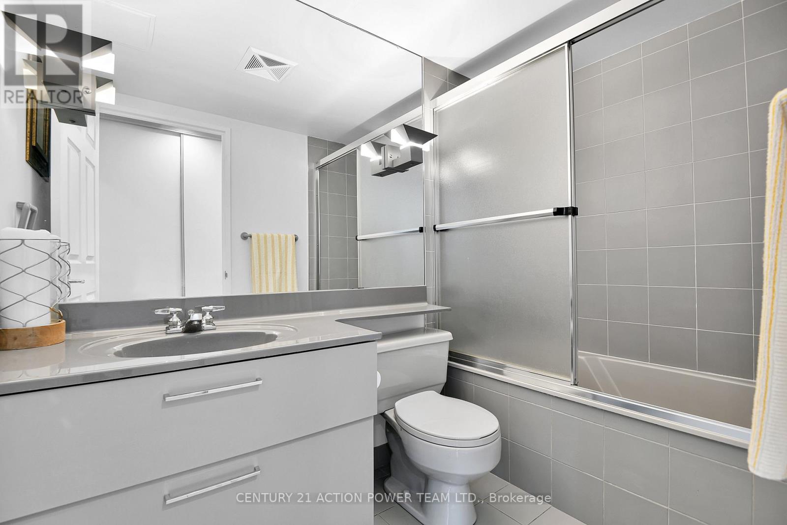 Ph2804 - 1510 Riverside Drive, Ottawa, Ontario  K1G 4X5 - Photo 29 - X12117268