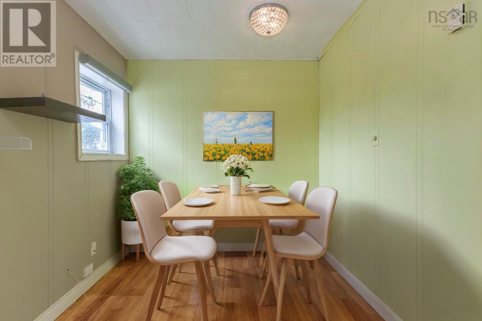 Property at 35 Farrell Street image 4
