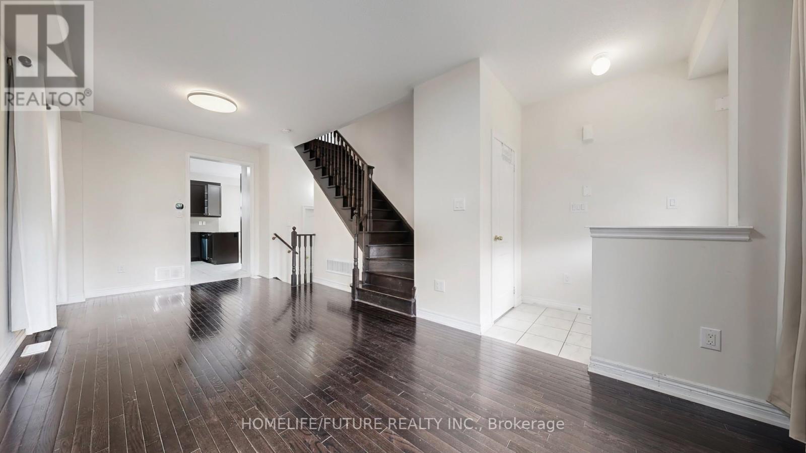 89 Hammersly Boulevard, Markham, Ontario  L6E 0L1 - Photo 4 - N12178561