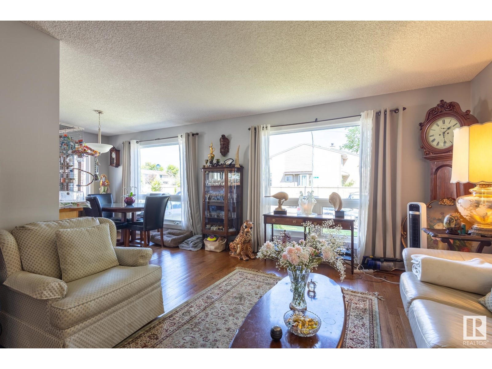 Property at 2227 141 AV NW image 5