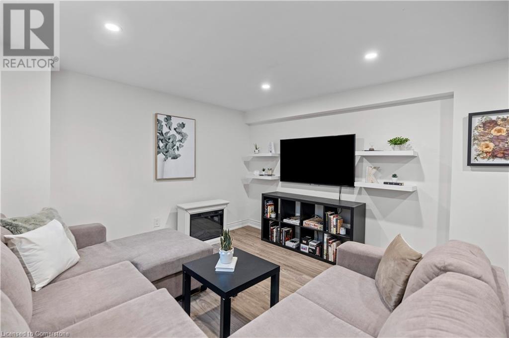 342 East 15th Street, Hamilton, Ontario  L9A 4G5 - Photo 34 - 40731307