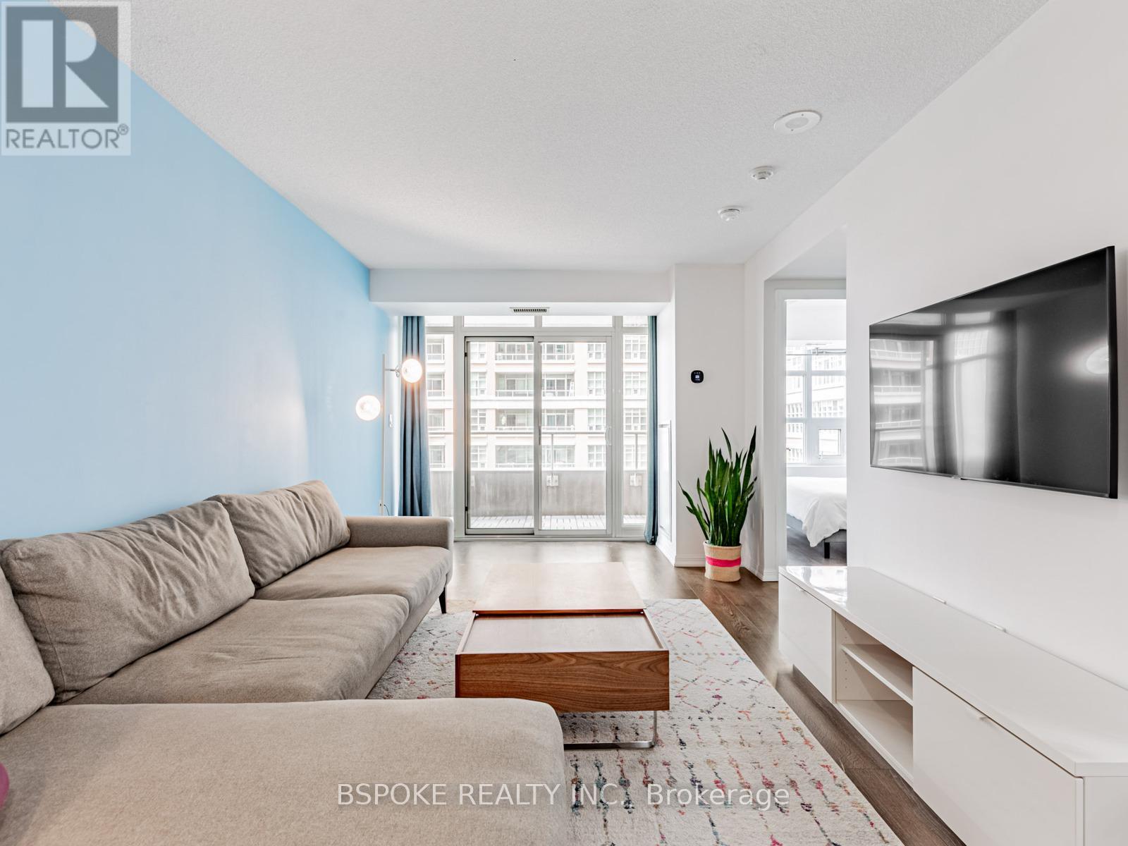 608 - 65 EAST LIBERTY STREET, Toronto, Ontario