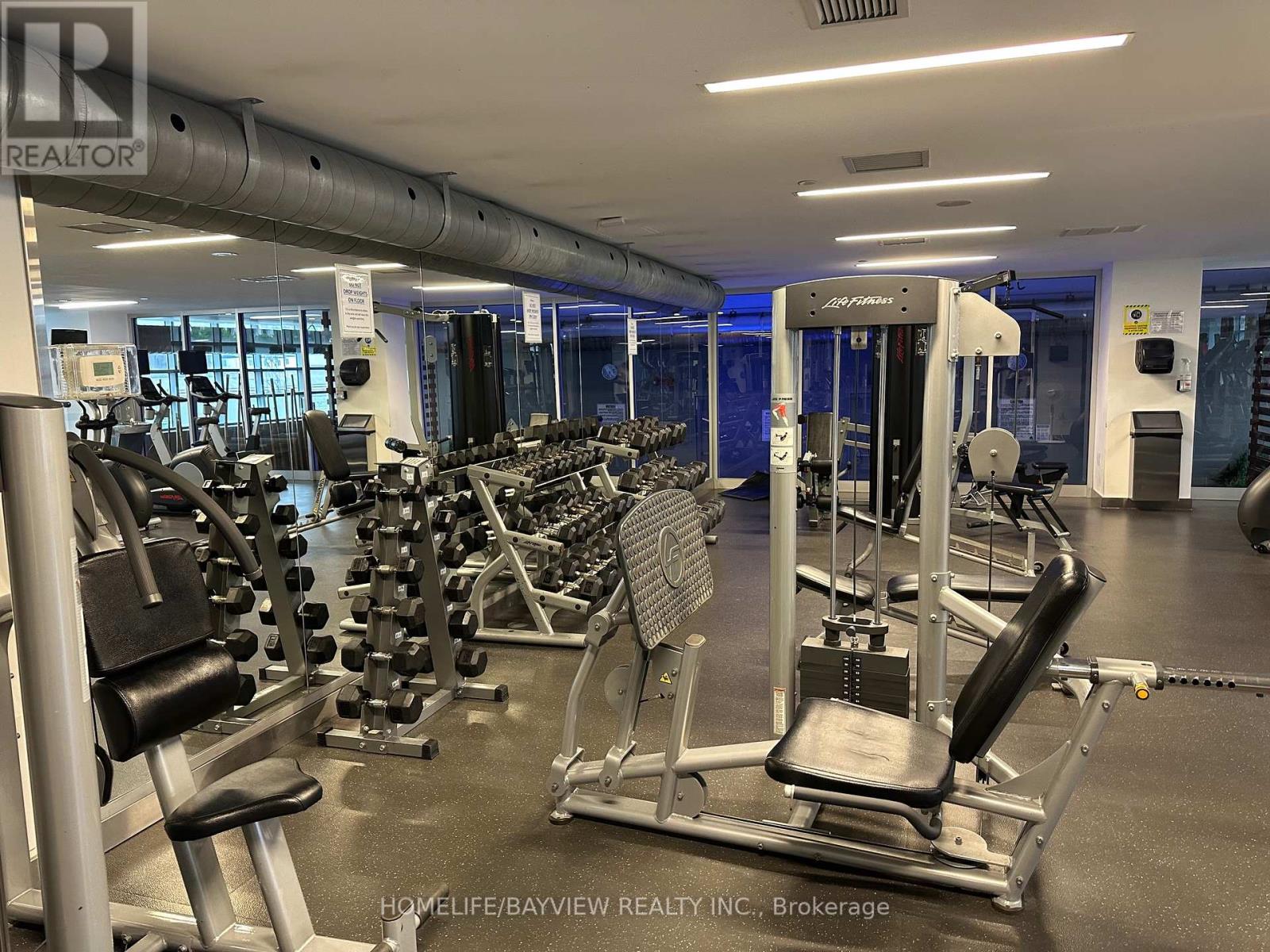 1707 - 15 Iceboat Terrace, Toronto, Ontario  M5V 4A5 - Photo 24 - C12179395