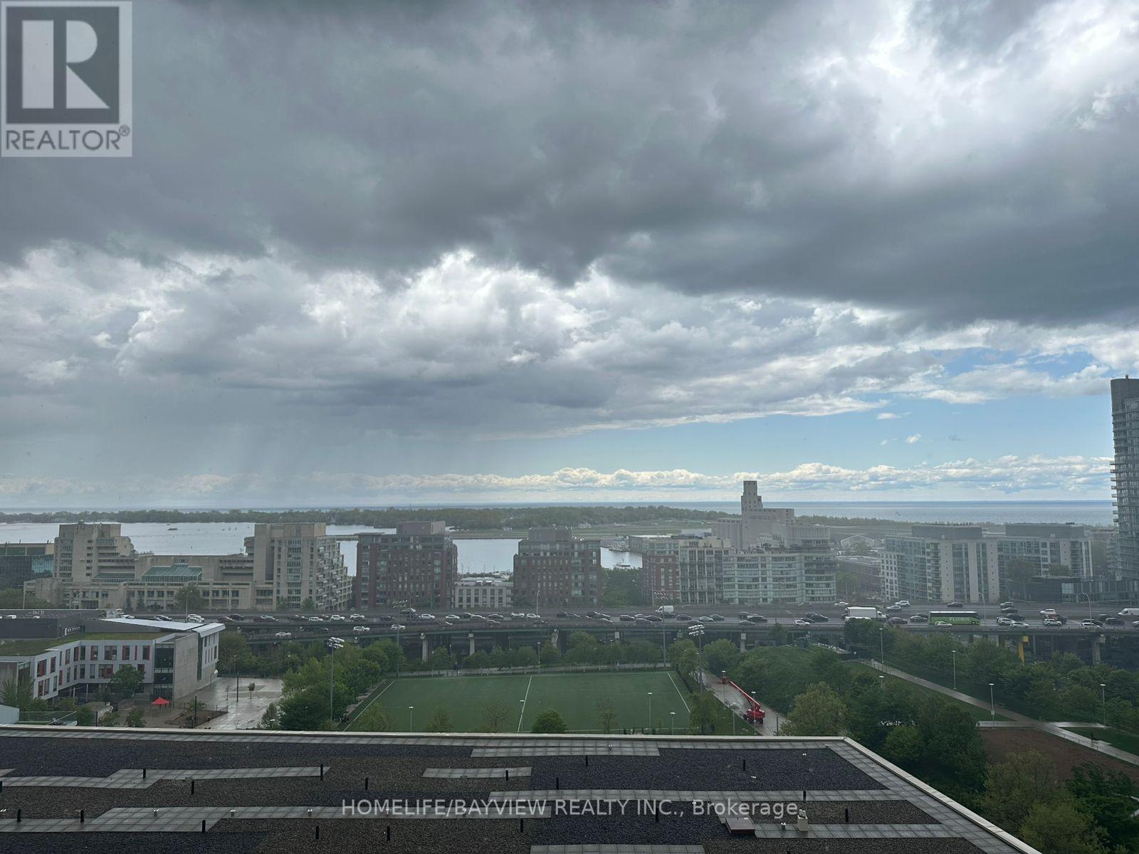 1707 - 15 Iceboat Terrace, Toronto, Ontario  M5V 4A5 - Photo 30 - C12179395