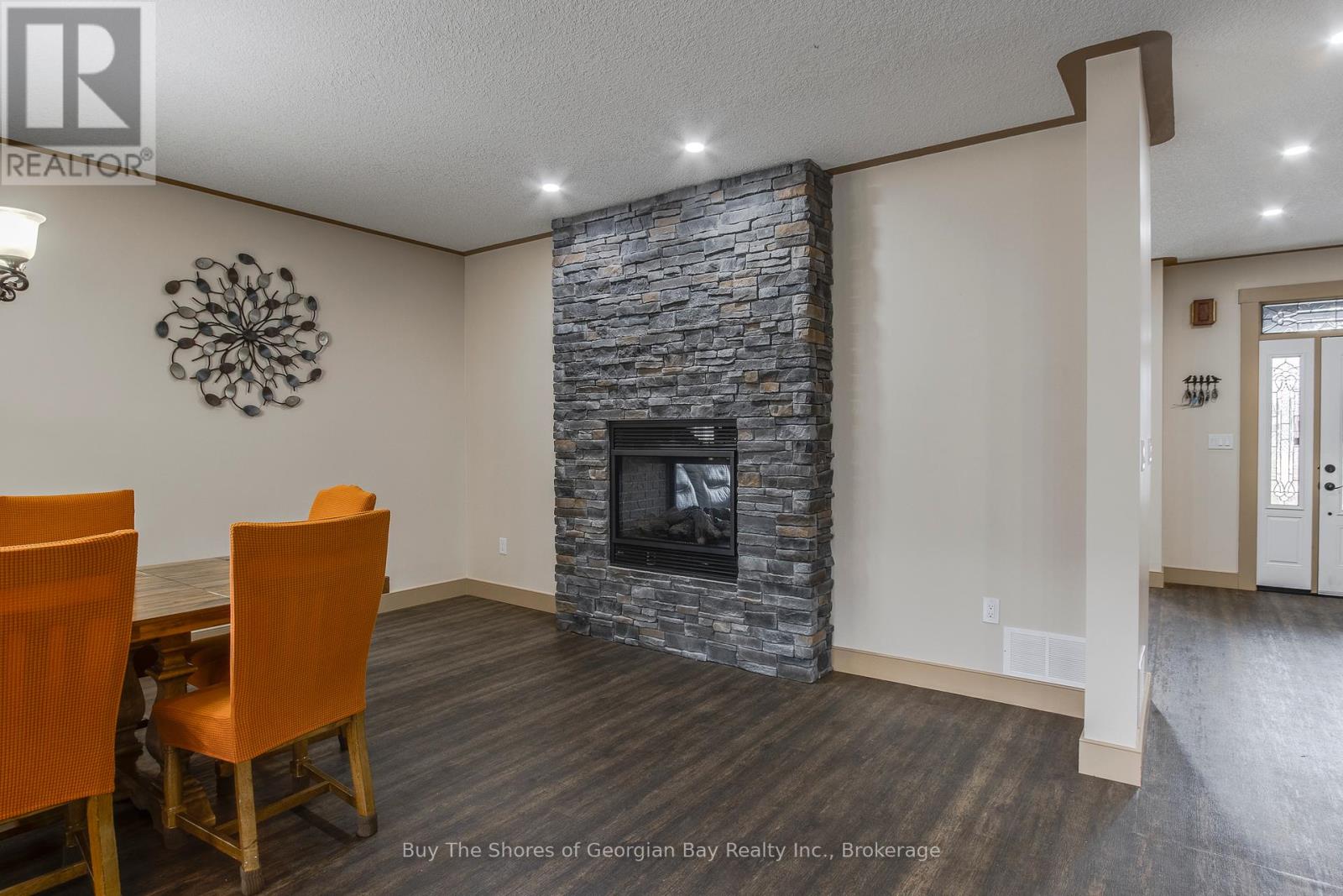 399 Dawson's Side Road, Tiny, Ontario  L0K 2T0 - Photo 5 - S12054016